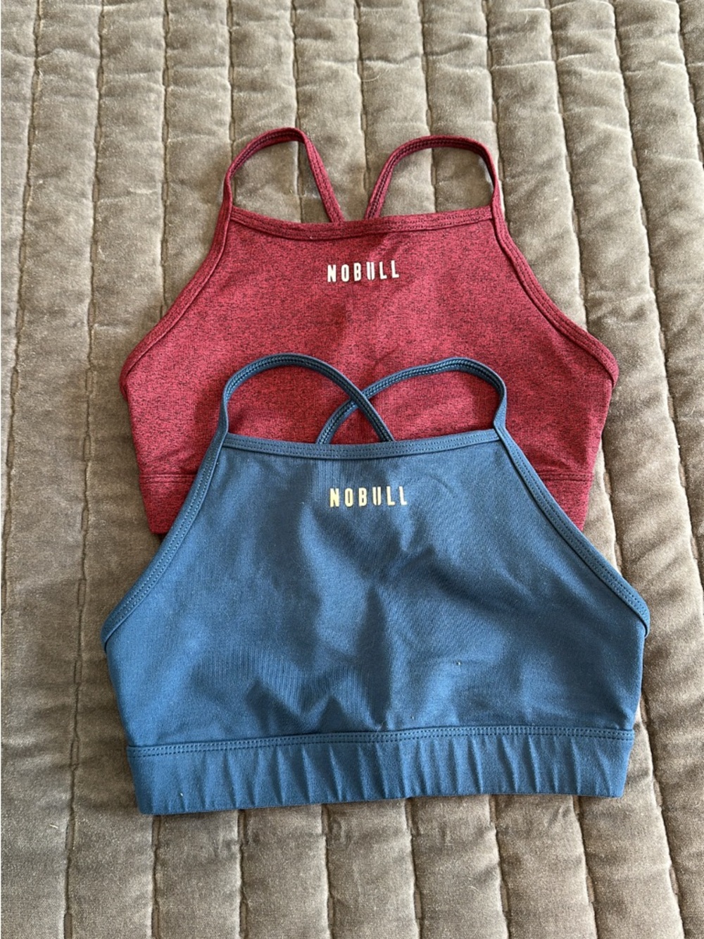 Nobull high neck bras size S